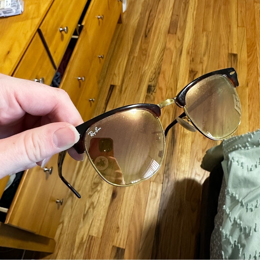 Pink and gold clubmaster rayban